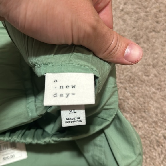 A New Day Shorts XL NWT - Picture 3 of 3